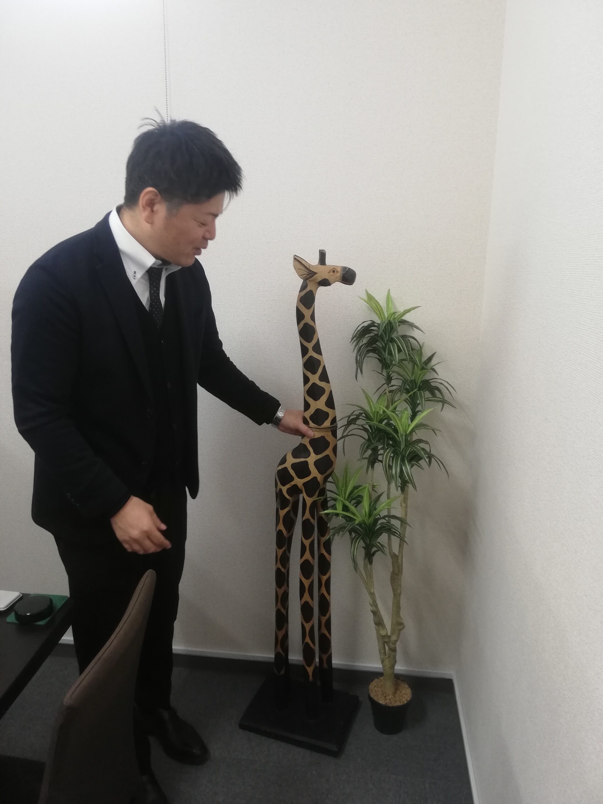 き、きりん？